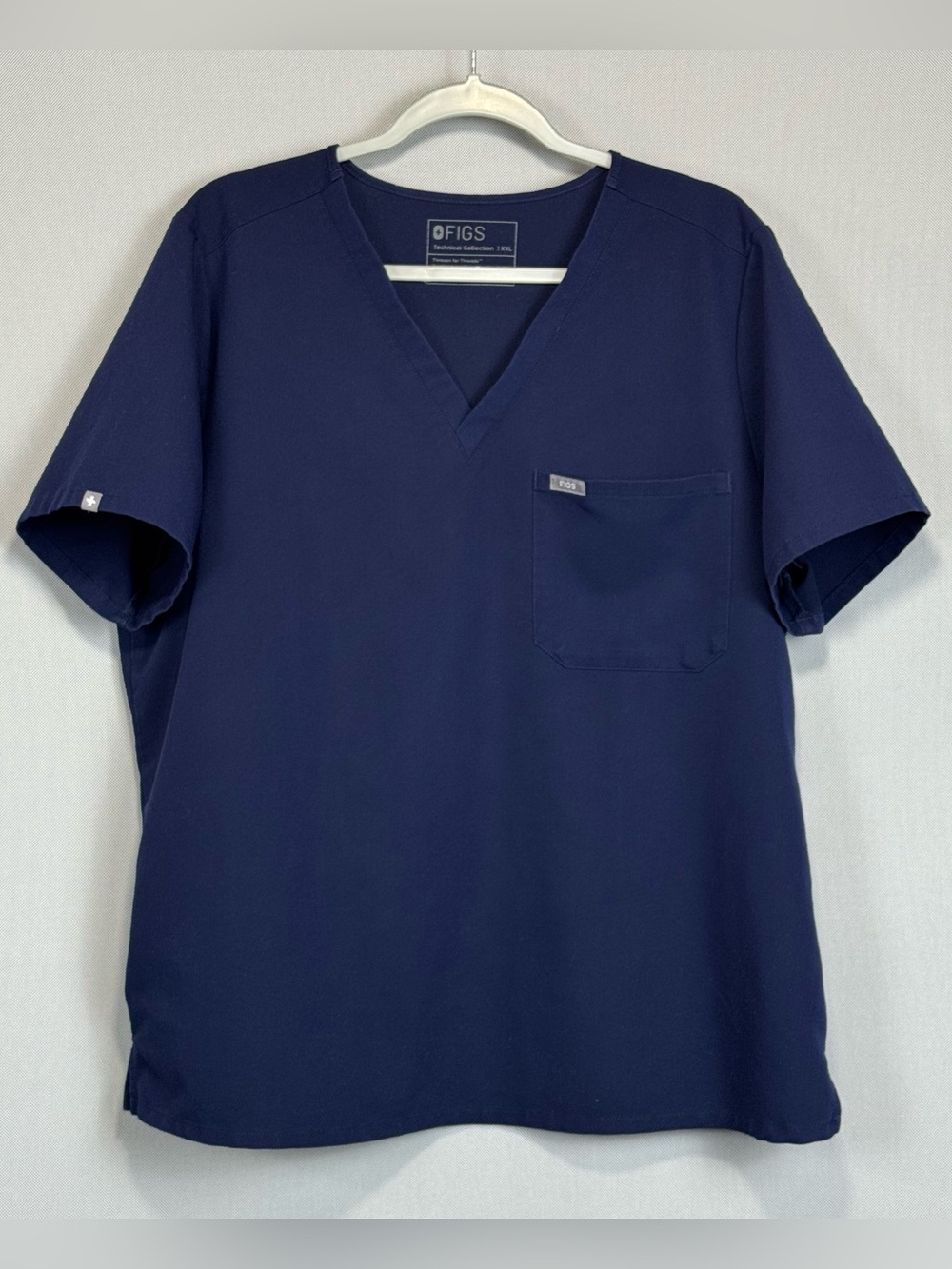 Figs Catarina One Pocket Scrub Top Women XXL Blue V-Neck Technical Collection